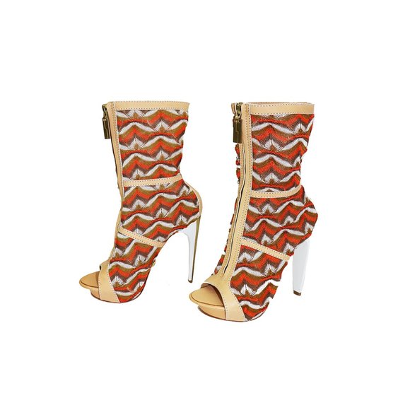 NEW L.A.M.B. by Gwen Stefani Knit Chevron Stripe KNIT Platform Booties Size 6 - Picture 3 of 9